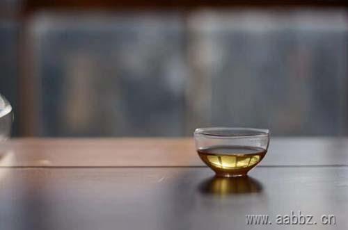 详细阅读:讨厌一个人而不翻脸,你就懂得了至极的尊重 讨厌一个人而不翻脸,你就懂得了至极的尊重